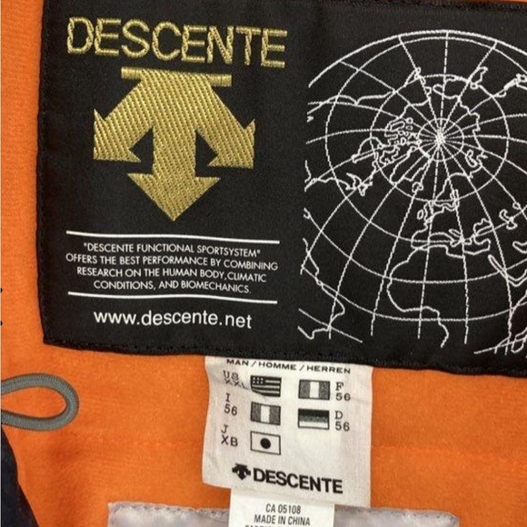 Descente Men's Black and Red Ski Jacket climate condition airdrive jacket - Picture 3 of 12